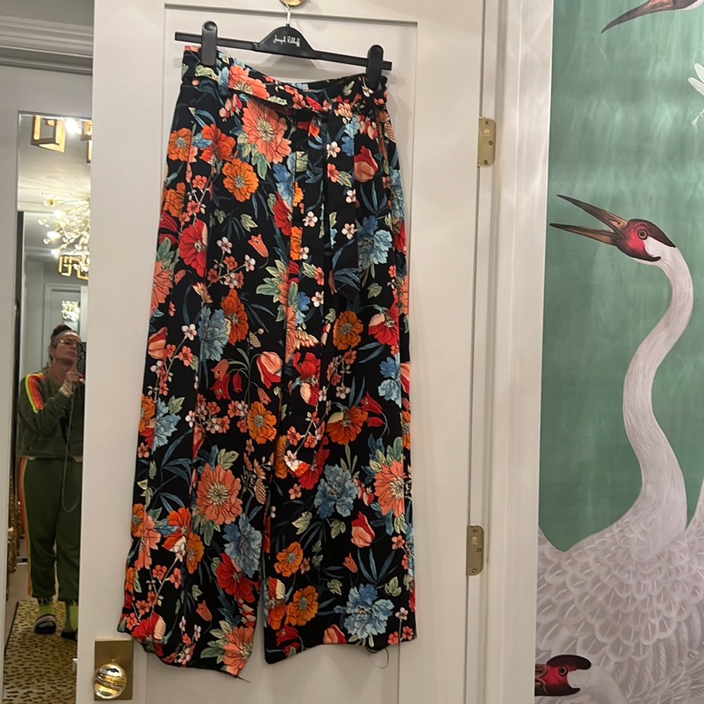 Zara wide keg floral  pant